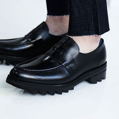 http://www.daita.co.kr/m/product.html?branduid=1128042&xcode=074&mcode=004&scode=&GfDT=bm17W1w%3D 코인 블랙 로퍼로퍼,구두,남자구두,블랙구두,검정구두,남자블랙로퍼 ...